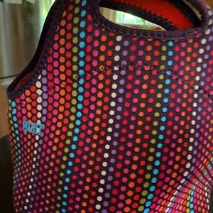 Built neoprene lunch bag